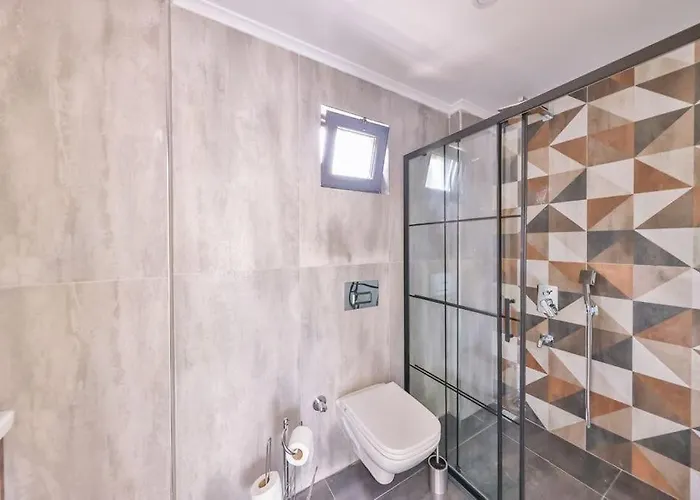 Ilyada - Private For 8 Guests - *